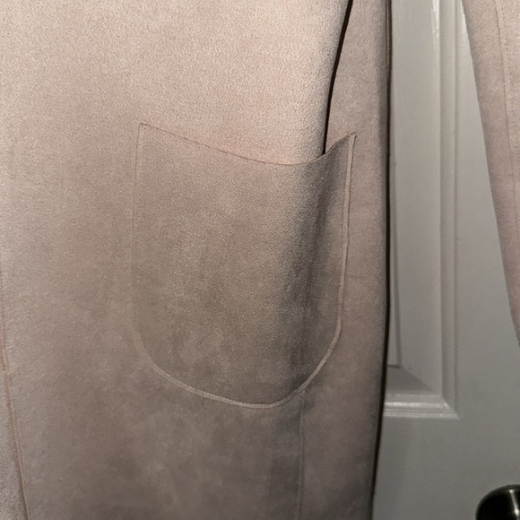 Light pink super soft jacket - Picture 7 of 7